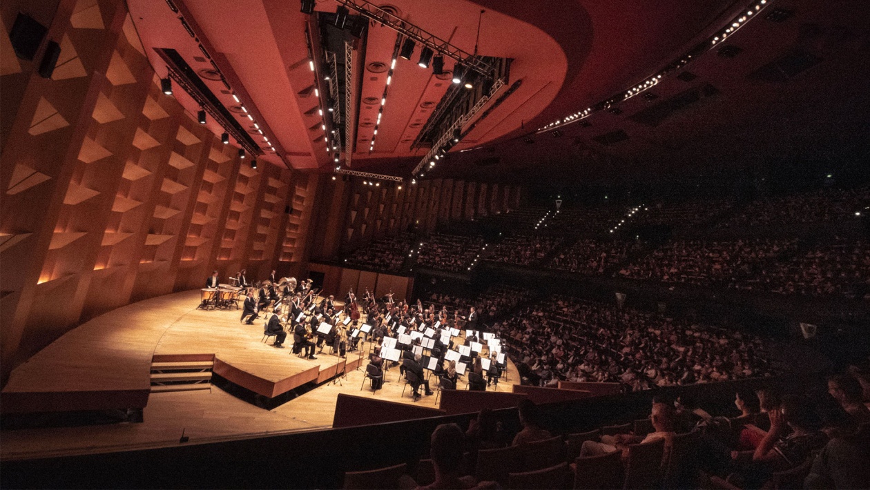 Orchestre national de Lyon sur la scène de l'Auditorium