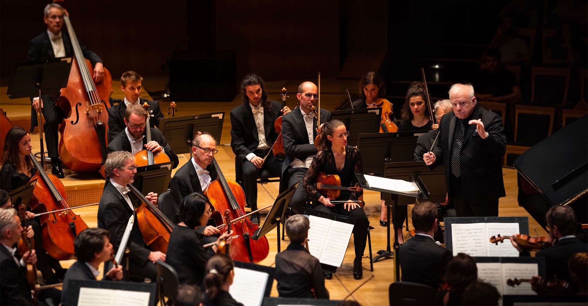 Leonard Slatkin dirige l'Orchestre national de Lyon