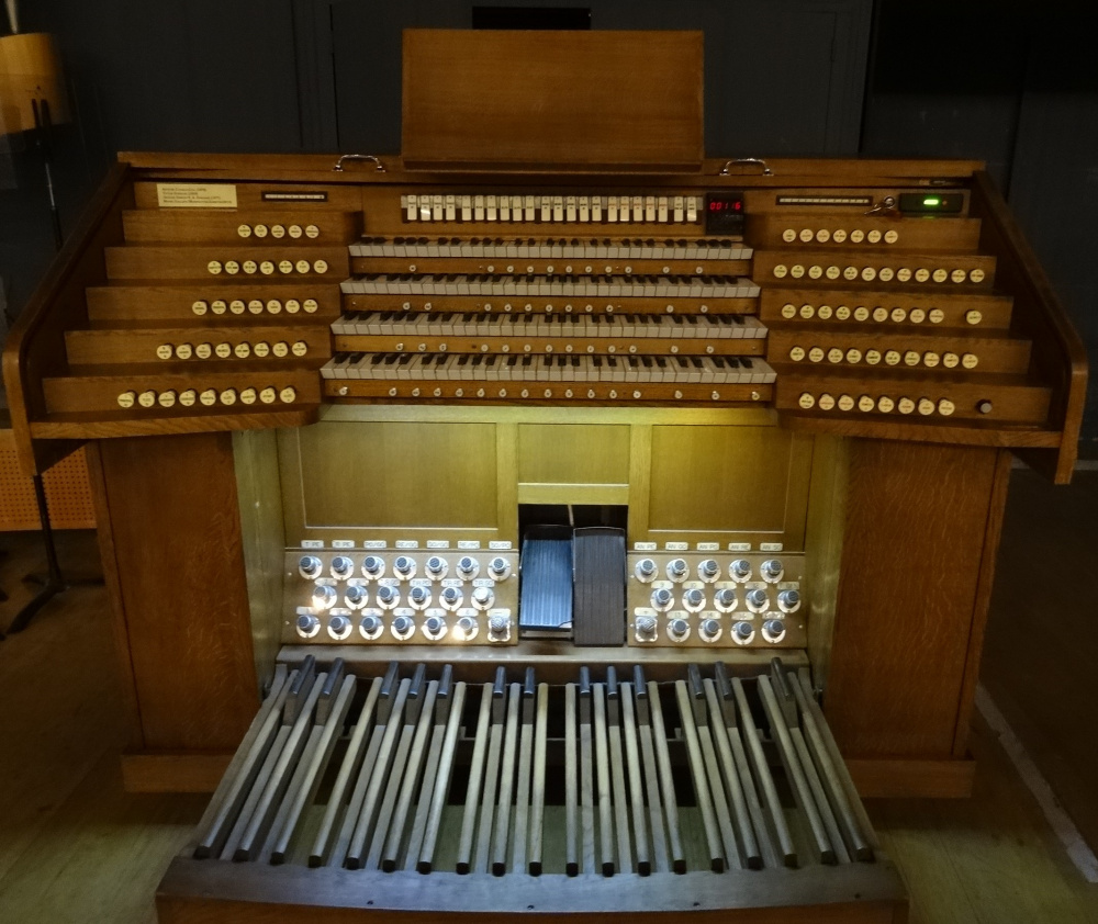 Console de l’orgue, vue générale