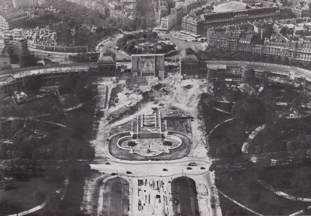 1936 – Demolition of the Palais du Trocadéro