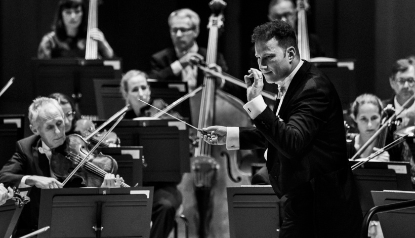 Nikolaj Szeps-Znaider dirige l'Orchestre national de Lyon