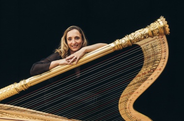 Éléonore Euler-Cabantous, harpe solo de l’Orchestre national de Lyon